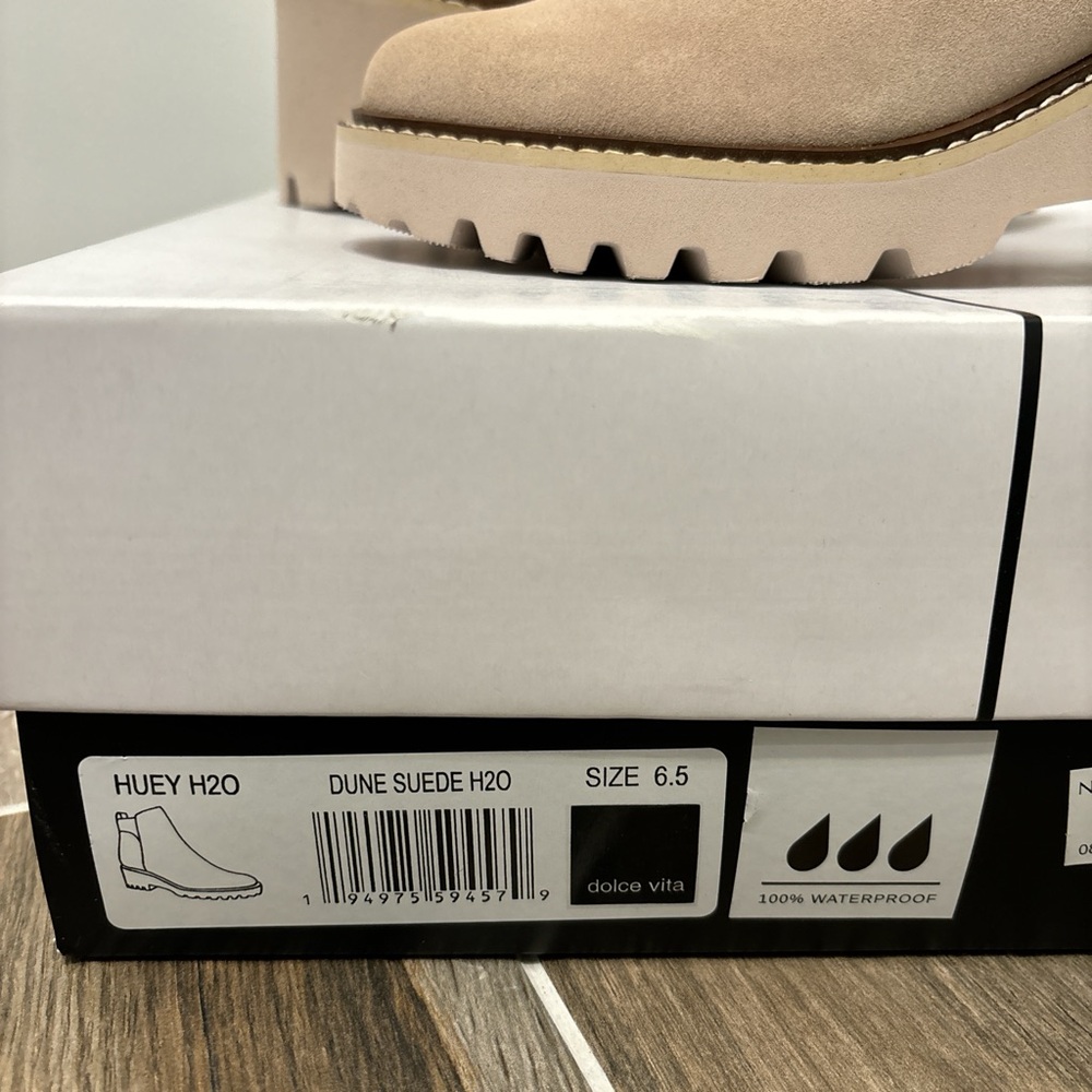 Dolce Vita tan suede ankle boots - Picture 4 of 8